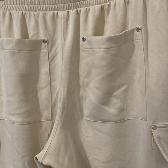 Splendid x @Cellajaneblog Scuba Cargo Jogger - Picture 6 of 9